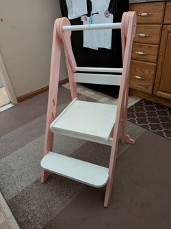 Kids step stool
