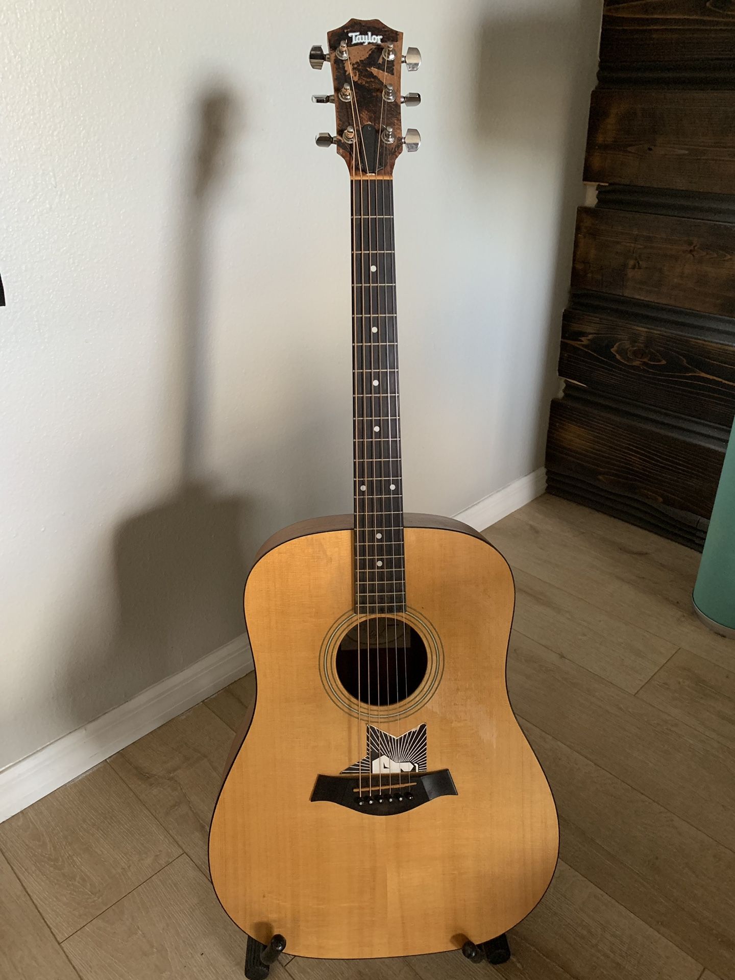 Taylor Acoustic Guitar 110