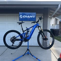 2022 Giant Trance X E+ Pro 2 29er Emtb Size Medium