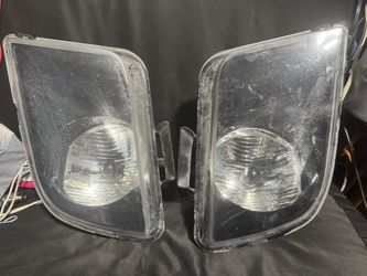 2005 Mustang Hedlights
