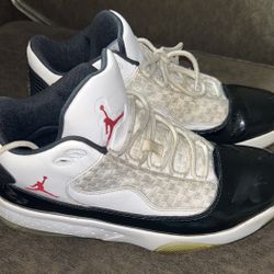 Jordan Max Aura 2 Black Gym Red White - CK6636 102 for Sale  display picture 1