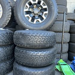 Vendo 4 Rines Con Llantas Lt285/75R16 PARA TOYOTA TACOMA 4RUNER DE 6 Birlos 
