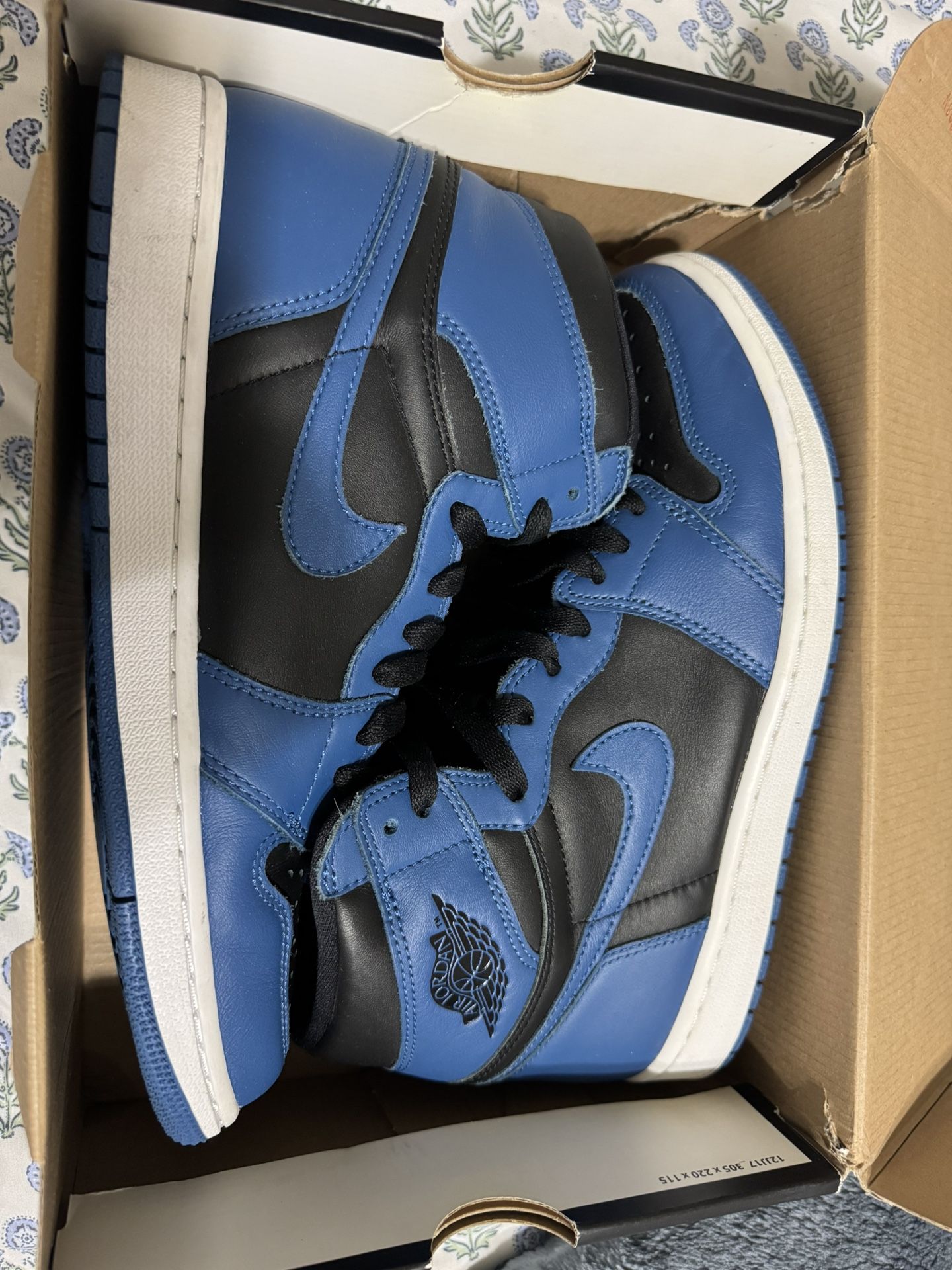 Jordan 1 Marine Blue