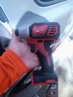 Milwaukee impact drill