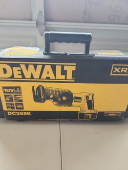 DeWalt DC385K 18V XRP Cordless Reciprocating Saw kit