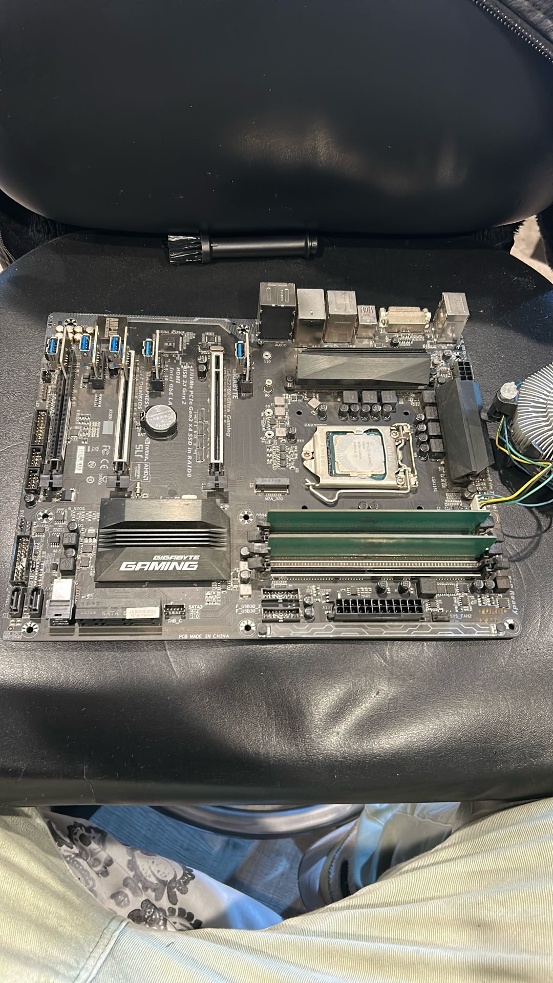 Gigabyte GA-Z270X-Ultra Gaming Motherboard