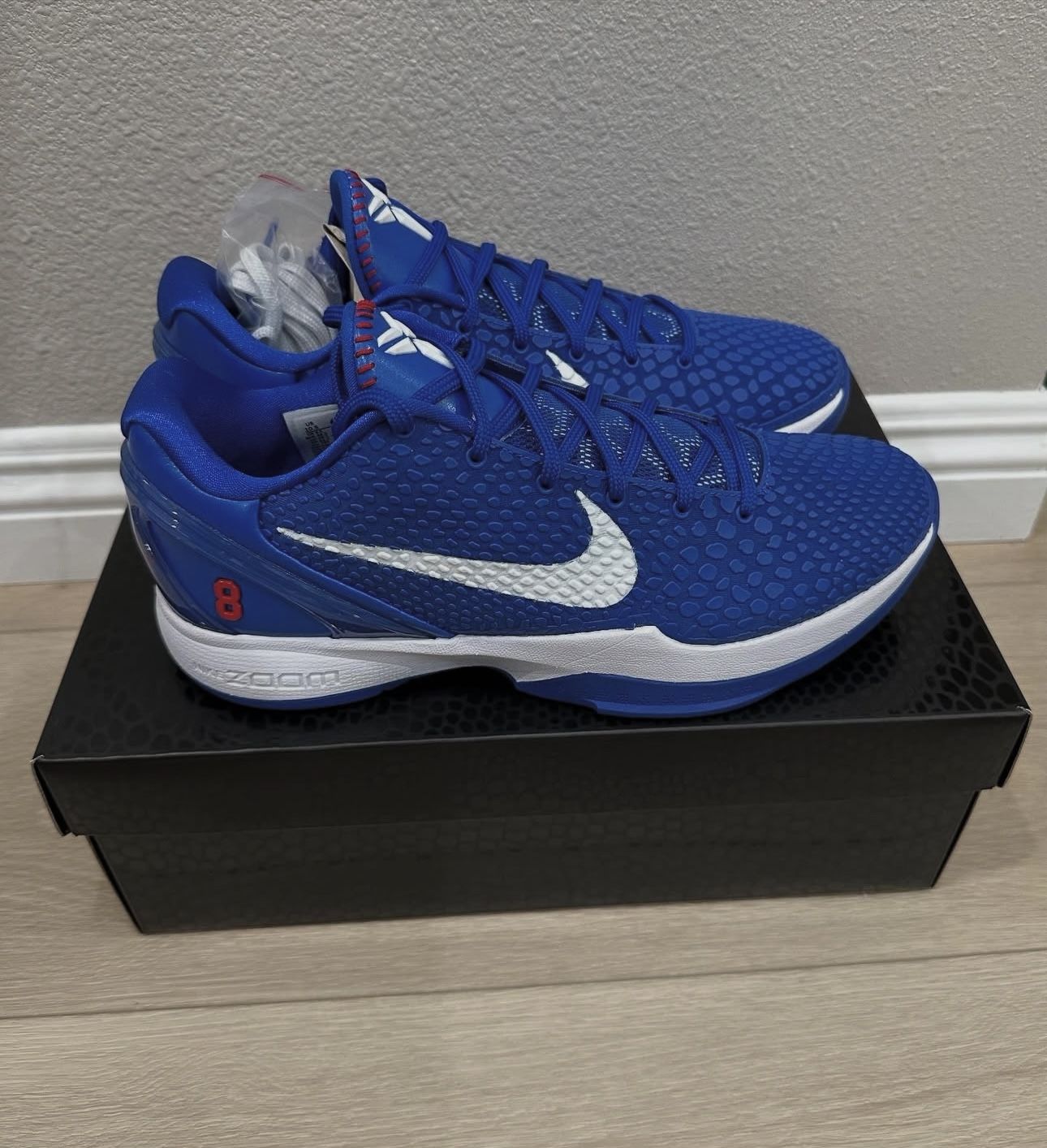 Kobe 6 Protro Dodgers Size 10.5