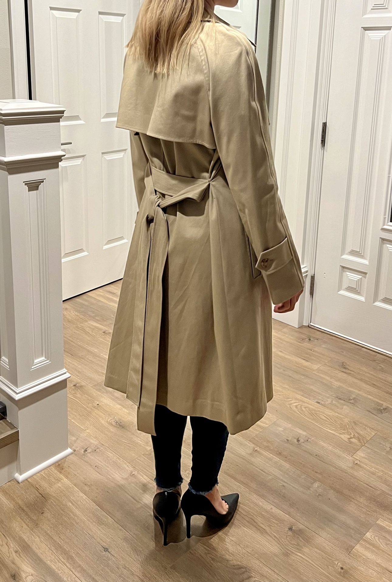 St.John Luce Tweet Trench Coat (size 8)