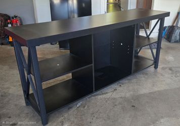 TV Stand/Entertainment Center