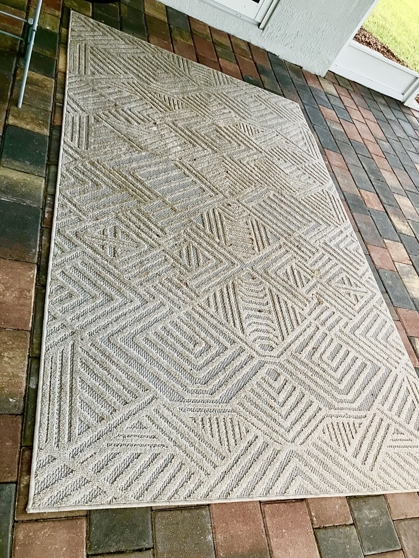 Geometric Pattern Rug
