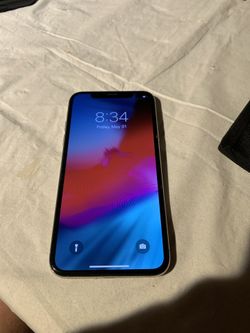 iPhone X 64GB Unlocked