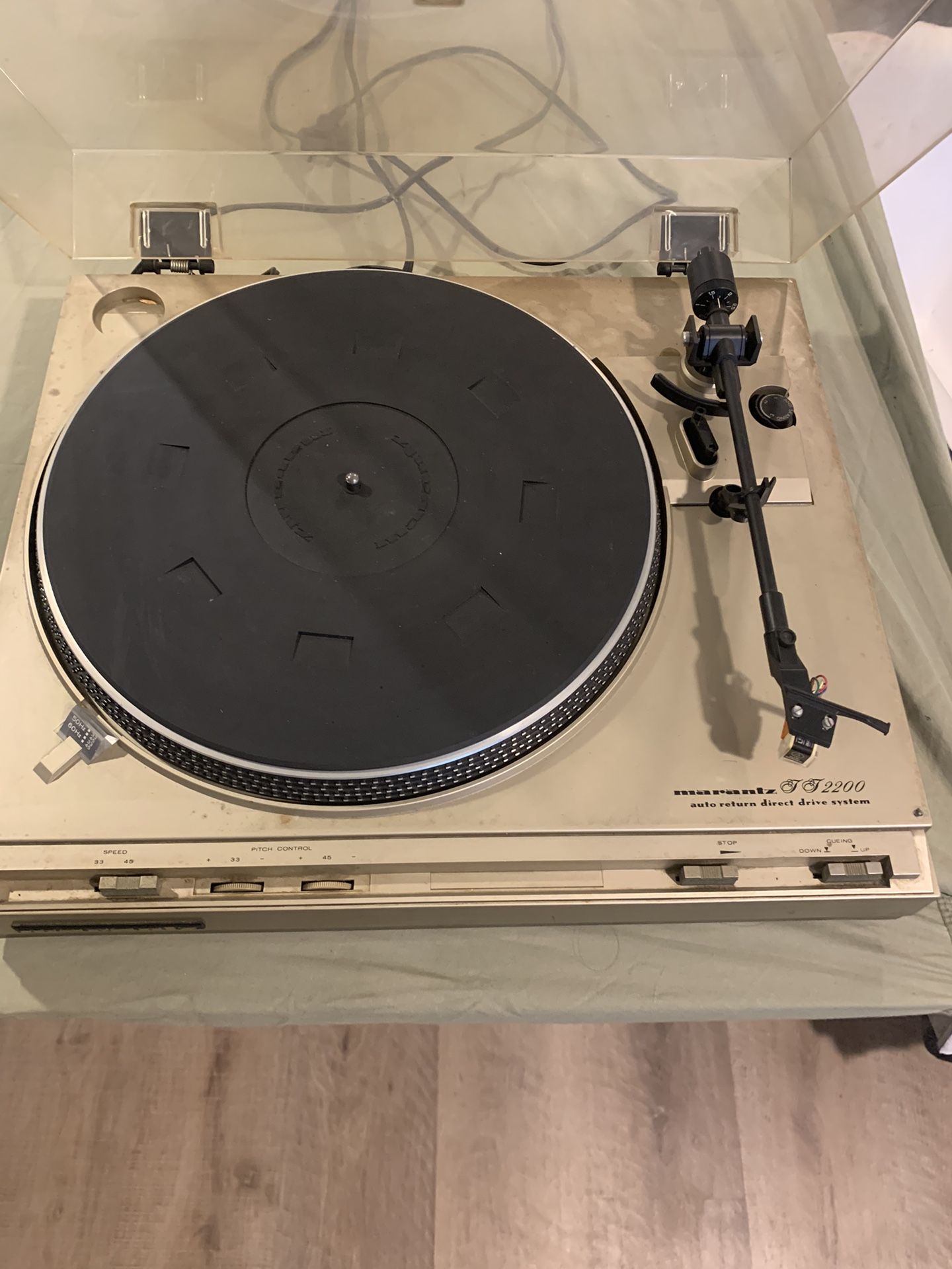 Marantz 2200 Vintage Record Player