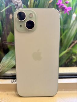 iPhone 15