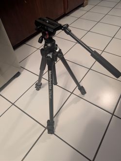 Manfrotto 290 Xtra Aluminum Tripod with 128RC Micro Fluid Video Head
