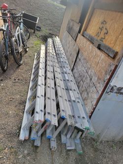 Aluminum ladders