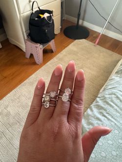 Pavoi rings