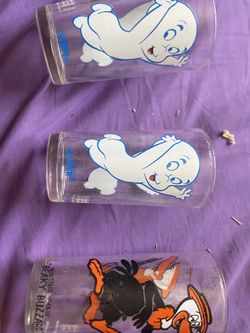 Classic looney tunes cups