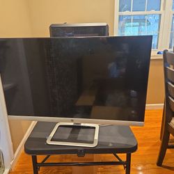 27 Inch HP Computer Monitor 27es
