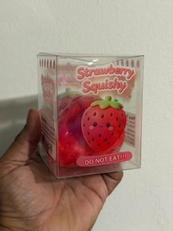 Crunchy strawberry squishy