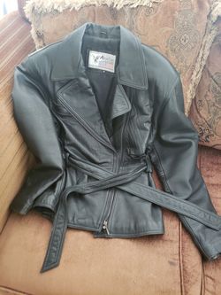 Womens full grain leather jacket