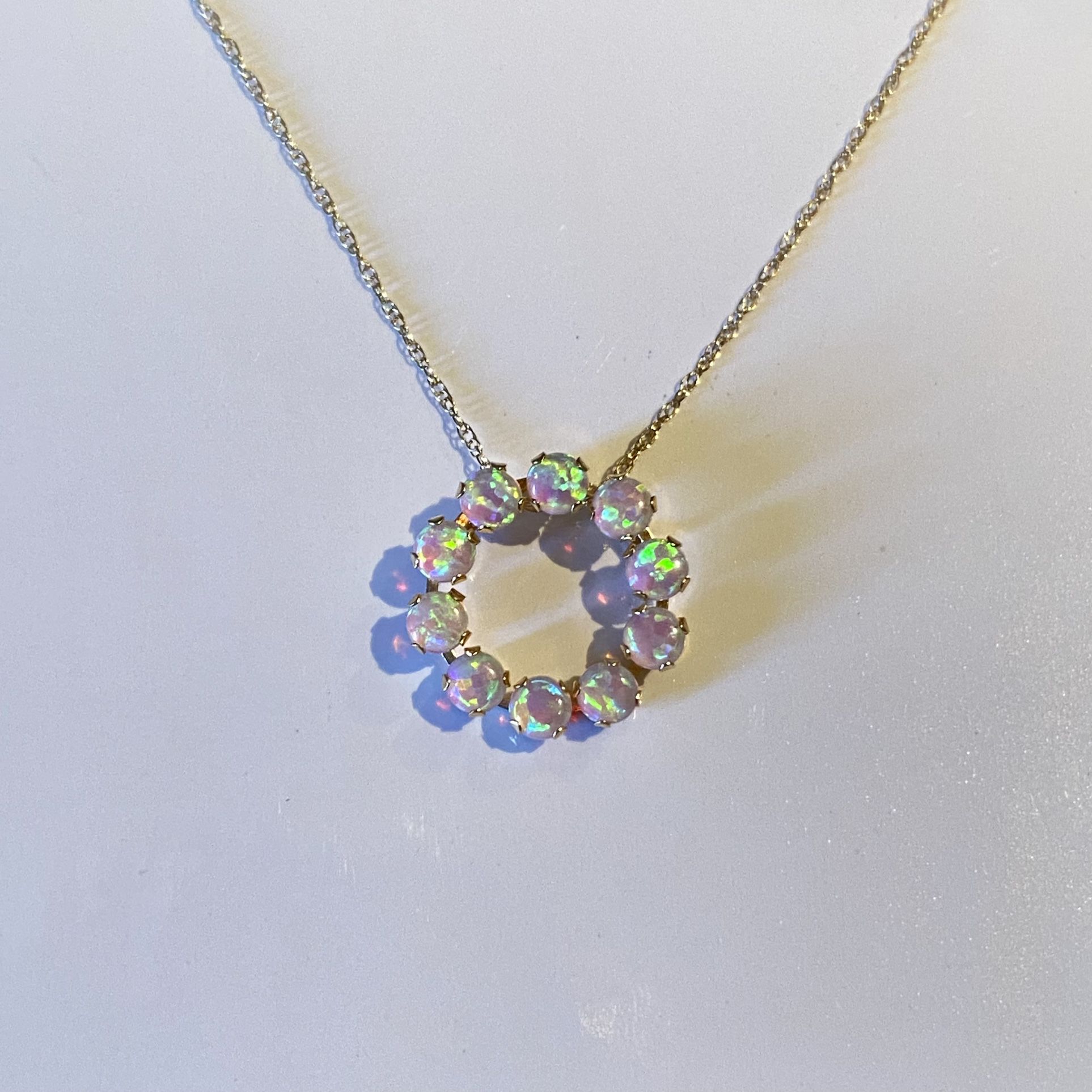 10k Solid Yellow Gold Opal Necklace Stamped 10kt Chain + Pendant