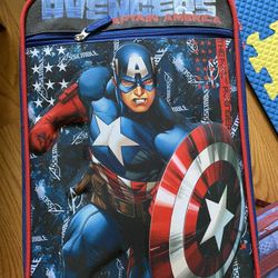 Captain America Kids Travel Bag With Wheels
