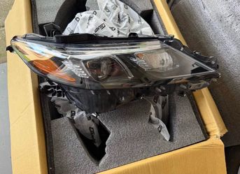 Toyota Camry TRD 2022 front lights set original