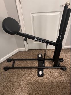 DB Method Squat Machine