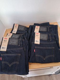New Levi s 27x27 28x28 jeans