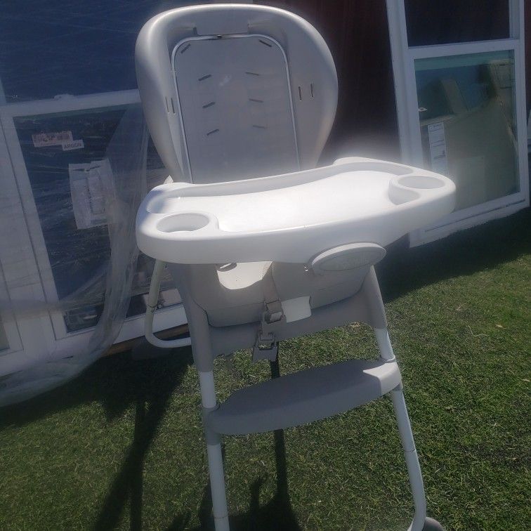 High Chair 