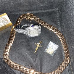 Jewelry/ Cartier Watch 