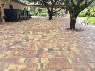 Paver
