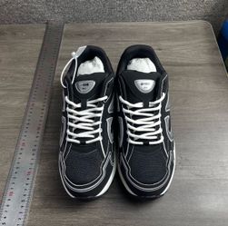 Dior b30
