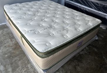 Full Size Organic Hybrid Gel Pillowtop Matres...