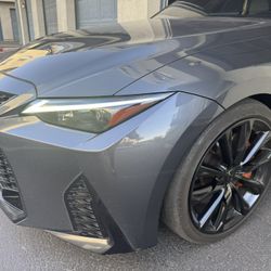 2023 Lexus IS 350