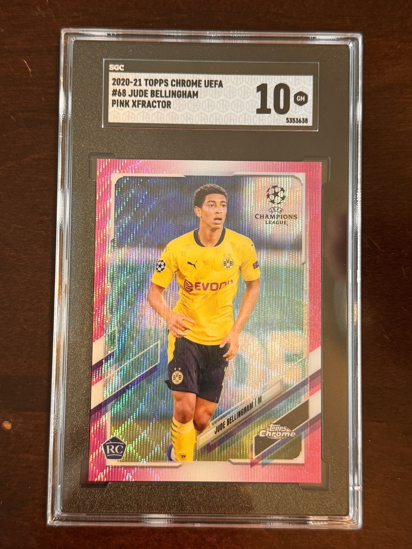 2020-21 Topps Chrome UEFA Jude Bellingham Pink X Fractor #68 SGC 10
