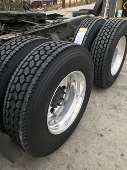 COMMERCIAL TRUCK TIRES