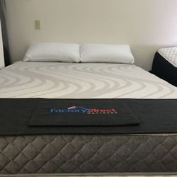 NEW QUEEN Mattress  STILL IN PACKAGE