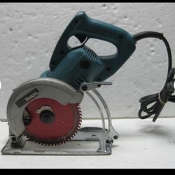 Makita Worm Drive Circular Saw $40