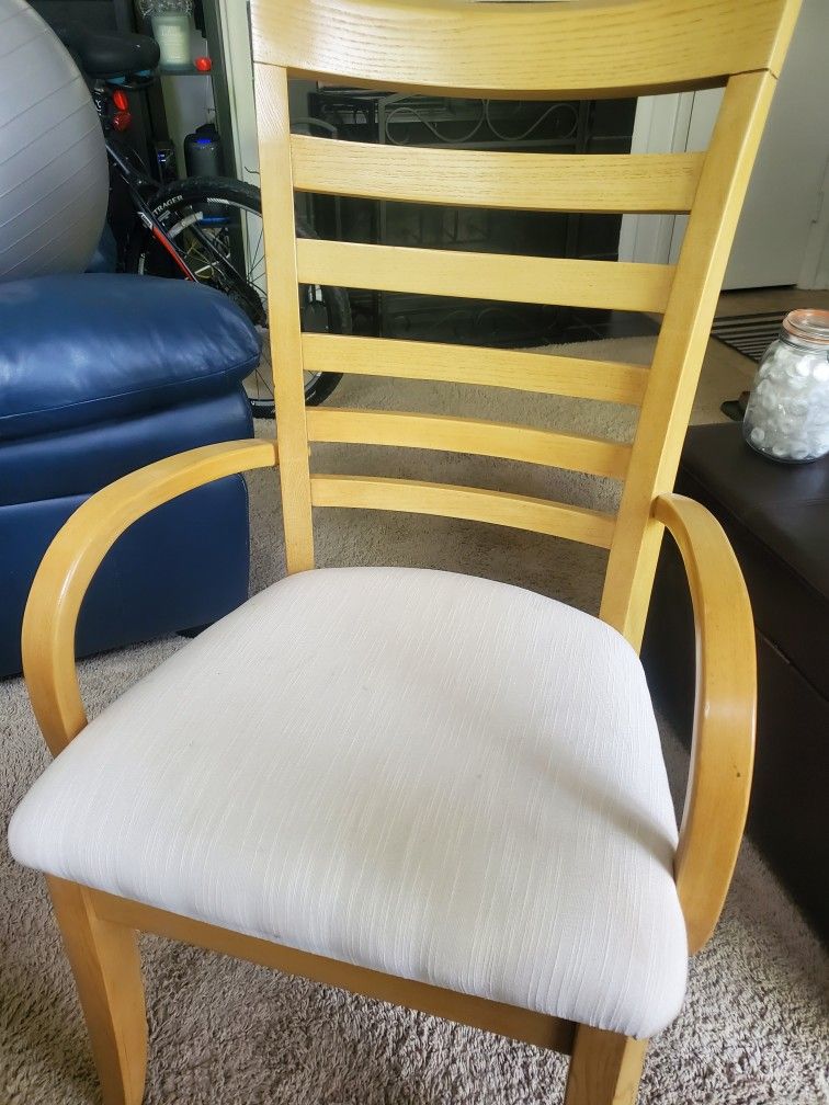 Table For Sale $325