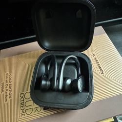 Powerbeats Pro