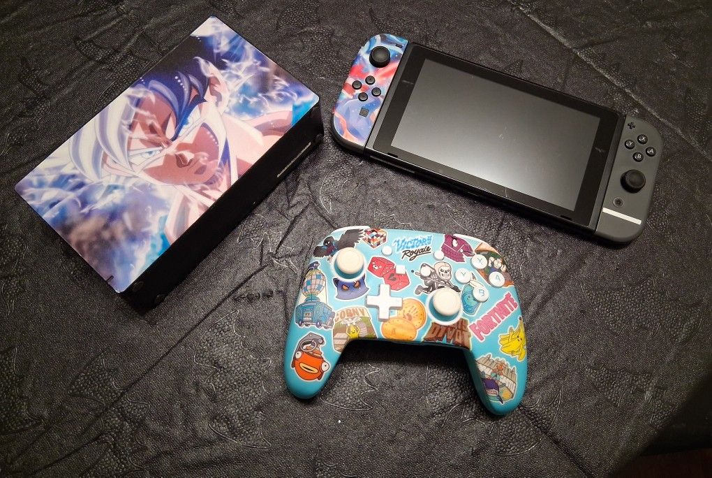 Nintendo Switch (DBZ)