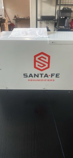 Santa fe compact 70 Dehumidifier