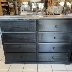 Dresser SUPER HEAVY DUTY solid Pine Wood 🪵🪵 Black Finish With Traditional Wooden Knobs ‼️ Available In Any Wood Finish Of Preference 🔆