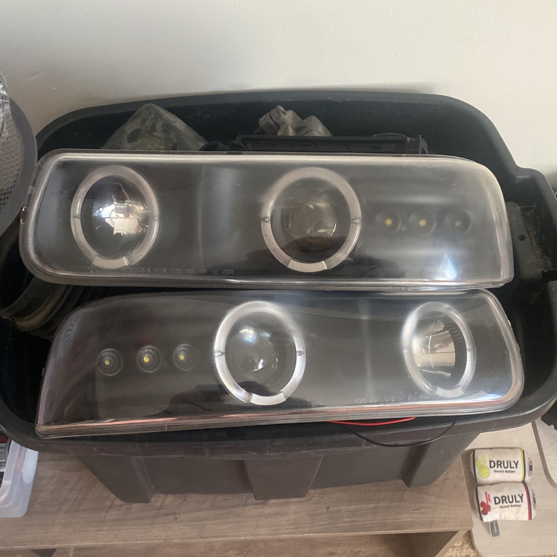 00-02 Chevy Silverado/Sierra/Subarban Halo Lights
