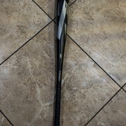 Louisville Slugger Solo