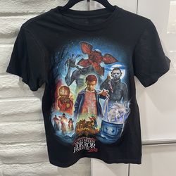 Halloween Horror Nights 2018 Tee Shirt XS Stranger Things! Universal Studios