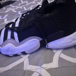 Trae Young Vol. 2 Size 15