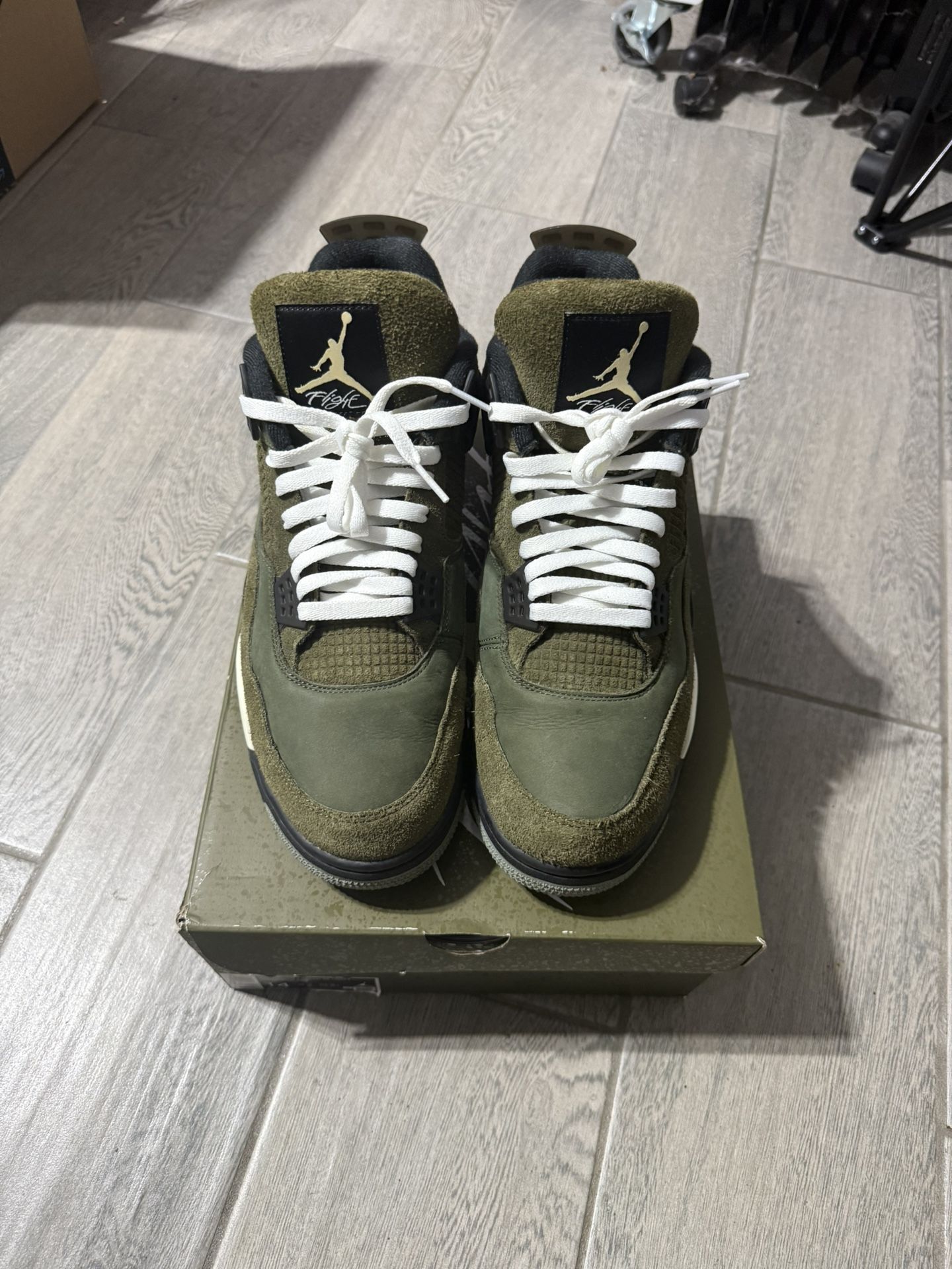 Jordan 4 Retro SE Craft Medium Olive Size 14men