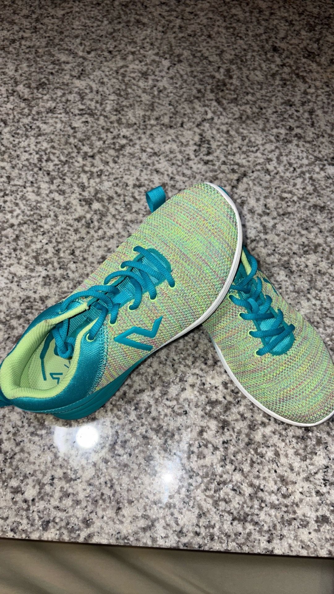 Vionic Shoes | US7